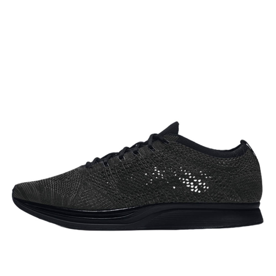 Klekt Flyknit Racer Triple Negru