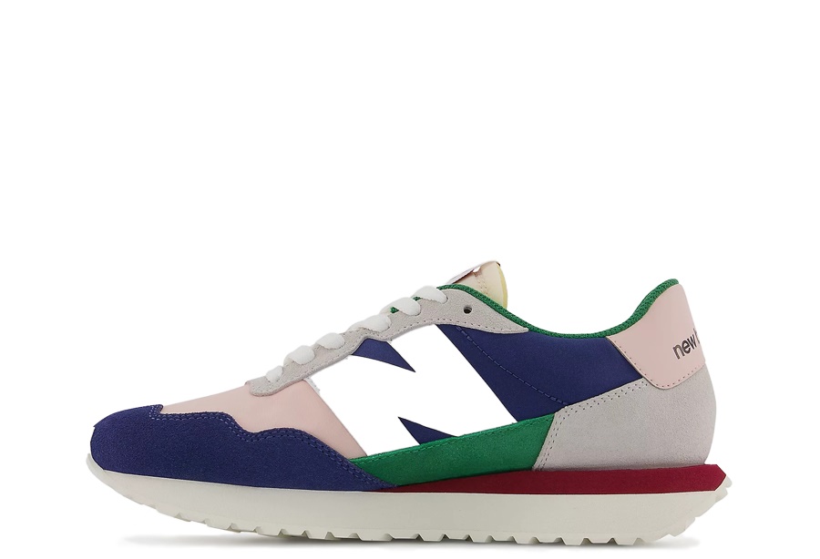 237 Moon Shadow Roz Klekt